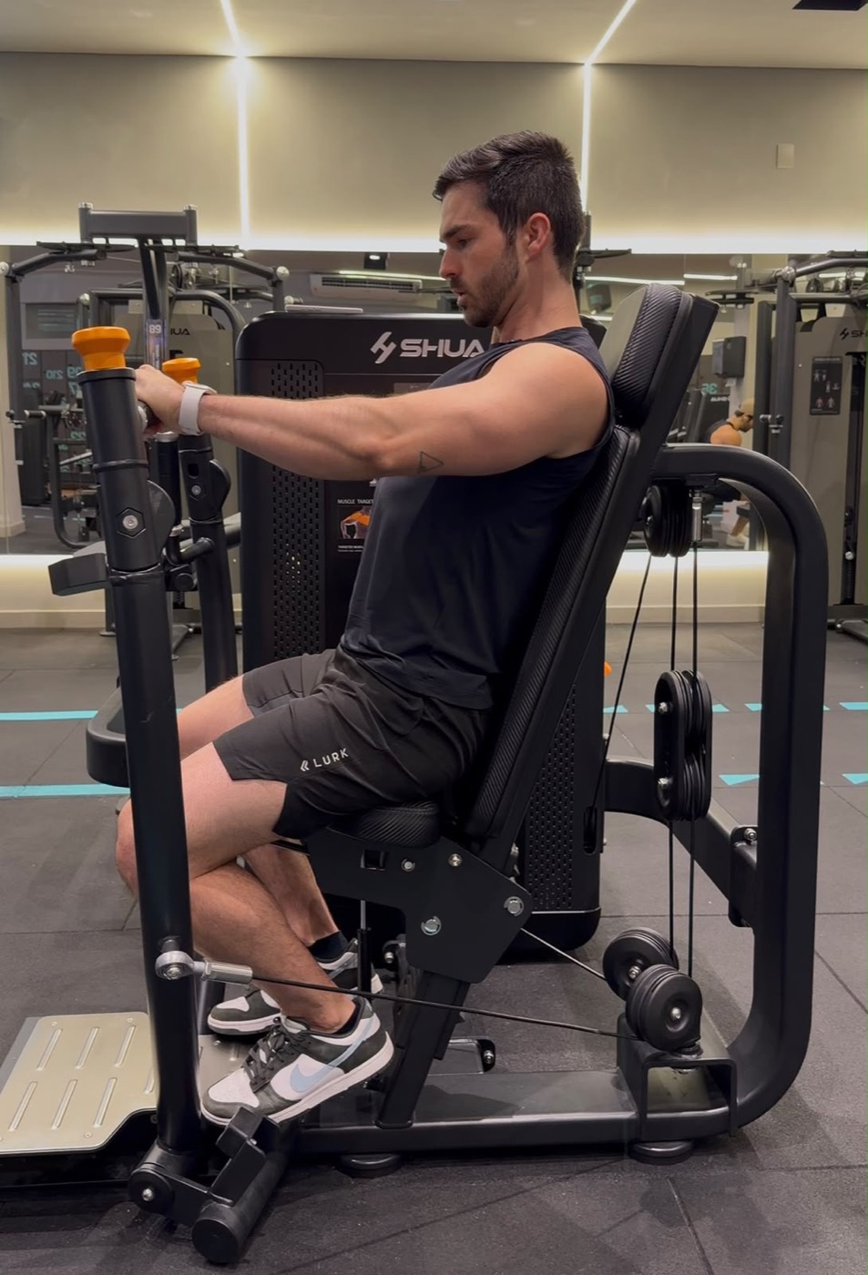 Gabriel Veloso treinando